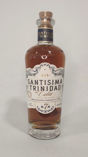 RON SANTÍSIMA TRINIDAD 7 AÑOS