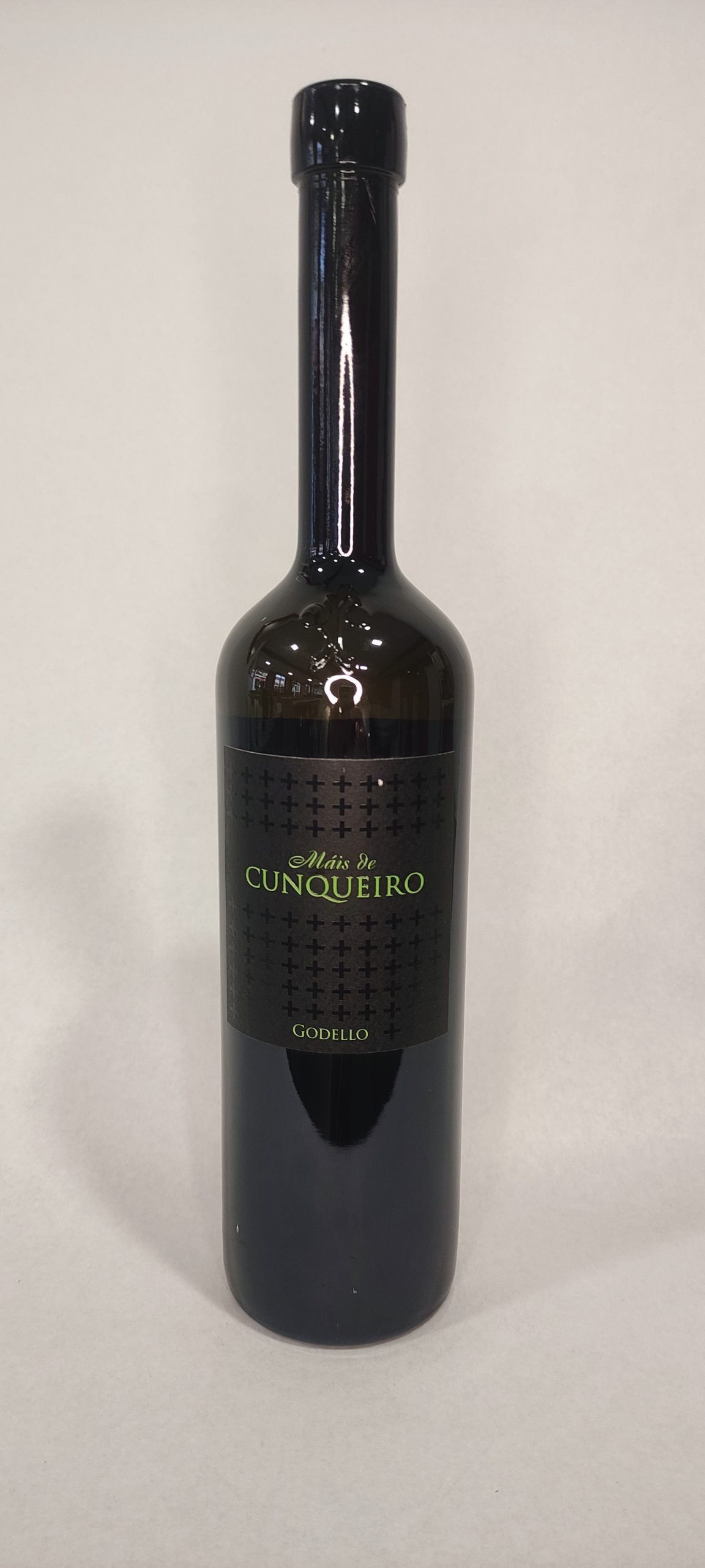 MAIS CUNQUEIRO GODELLO