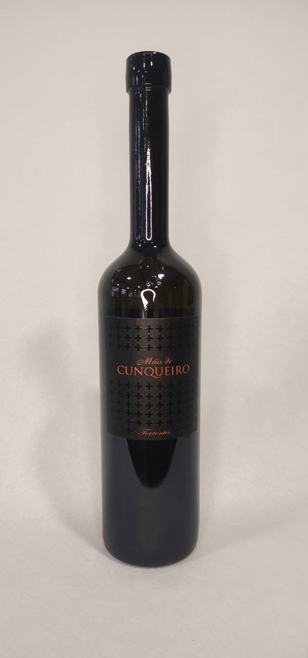 MÁIS CUNQUEIRO TORRONTÉS